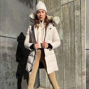 Aritzia powder parka in matte pearl